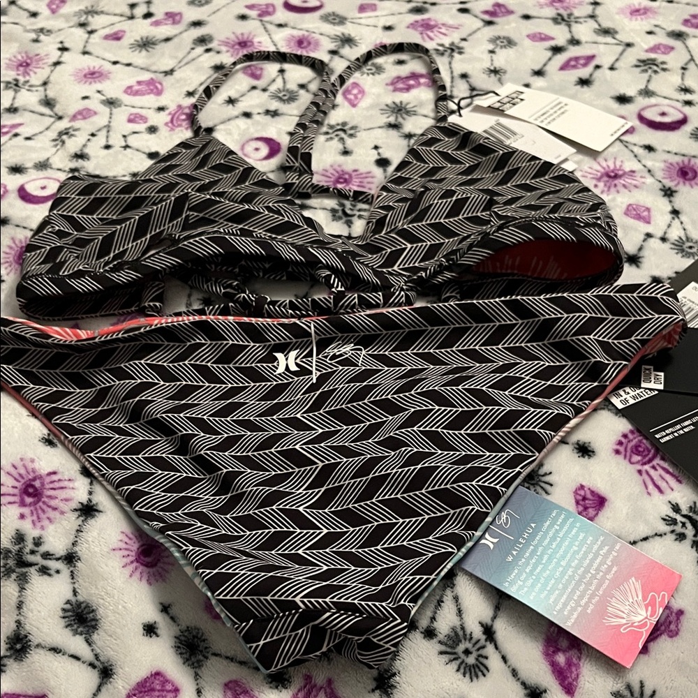 Hurley WAILEHUA REVERSABLE LEHUA🌸SIG ZANE pink&black👙L=Top MED=bottom RARE SUIT - Picture 4 of 13